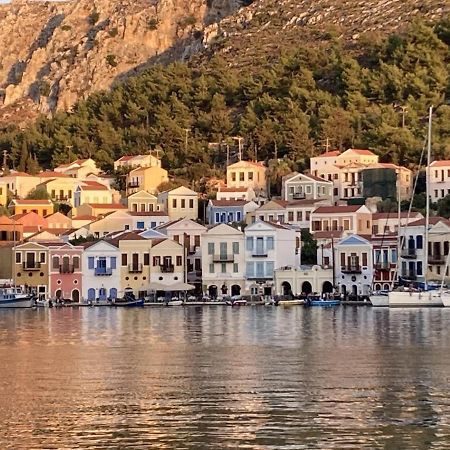 Вілла Chroma Kastellorizo Мегісті Екстер'єр фото