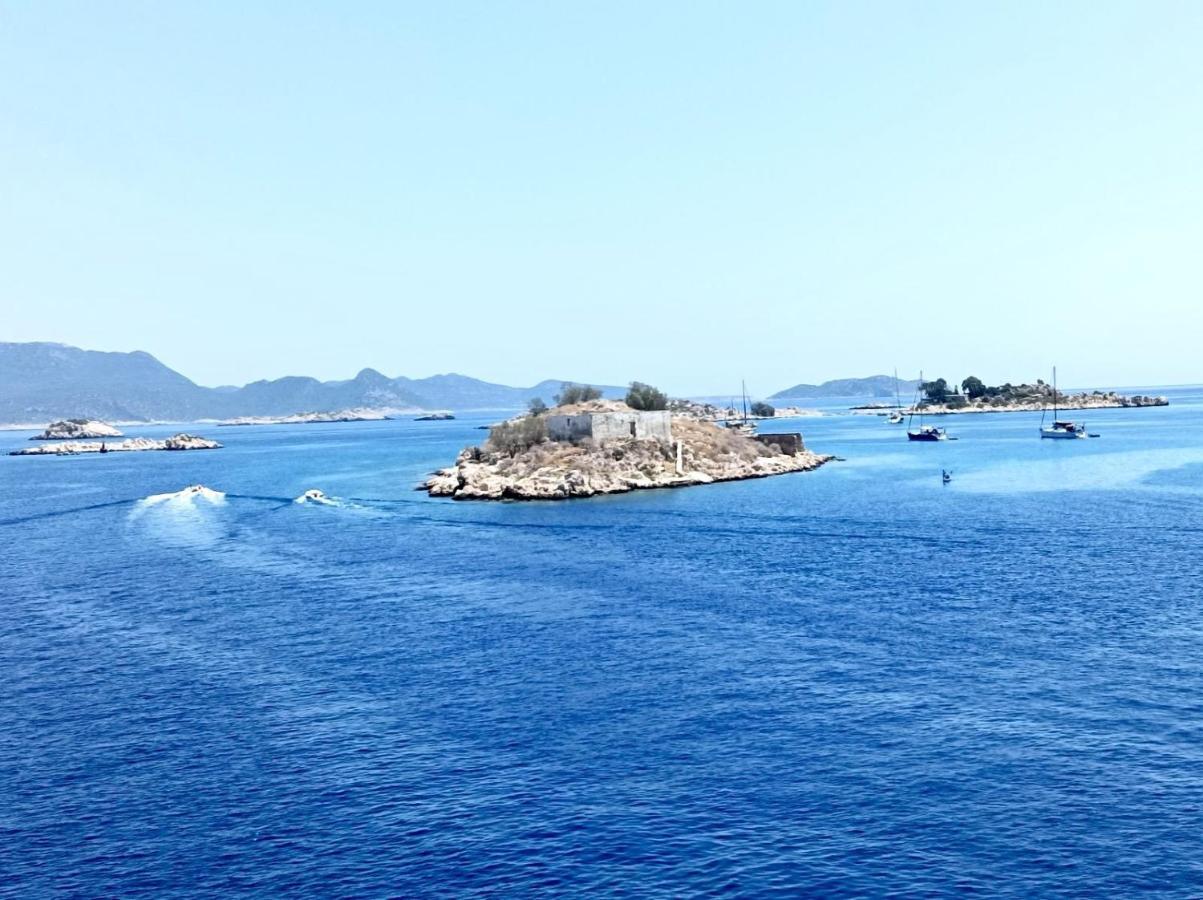 Вілла Chroma Kastellorizo Мегісті Екстер'єр фото